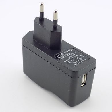 Сетевое зарядное устройство USB 5V2A